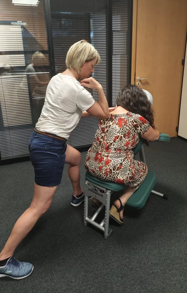 Massage assis à la CPAM de Haute-Savoie